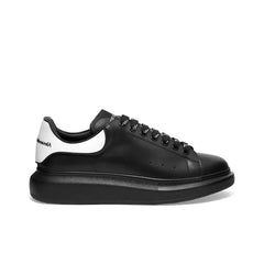 ALEXANDER MCQUEEN OVERSIZED SNEAKER 'BLACK WHITE TAB'