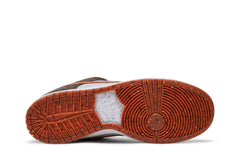 NIKE SB DUNK LOW ‘OLIVE GREY/MANTRA ORANGE’