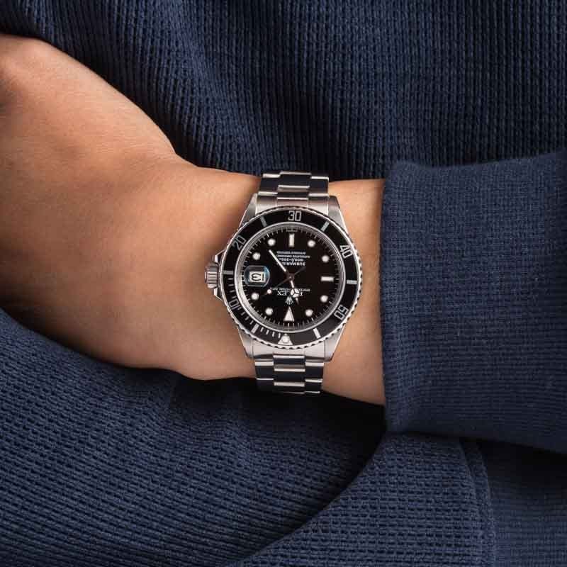 Vintage Rolex Submariner Ref 16800 Stainless Steel Black Dial