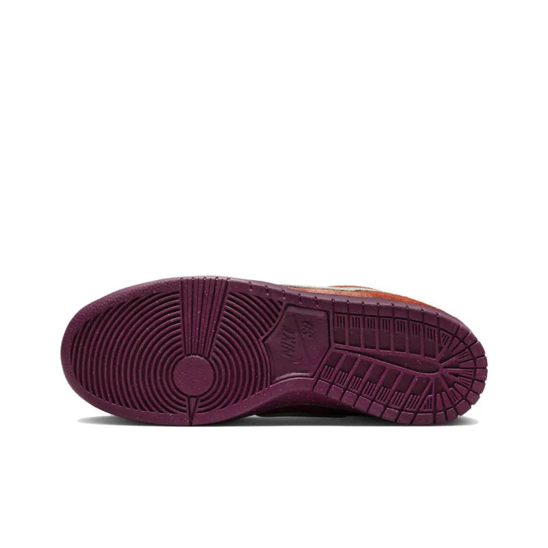 NIKE SB DUNK LOW 'MYSTIC RED ROSEWOOD'